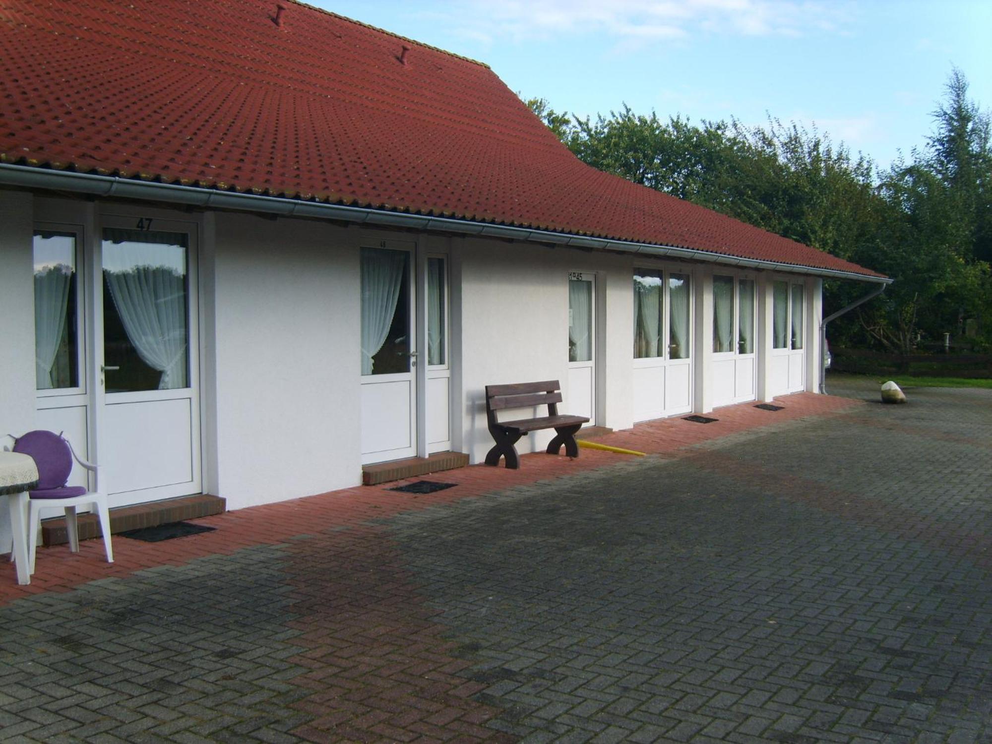 Hotel-Garni "Hof Von Hannover" Wittmund Exterior foto